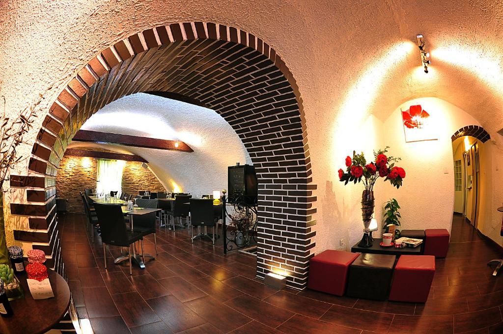 Auberge Saint Martin La Brigue Экстерьер фото