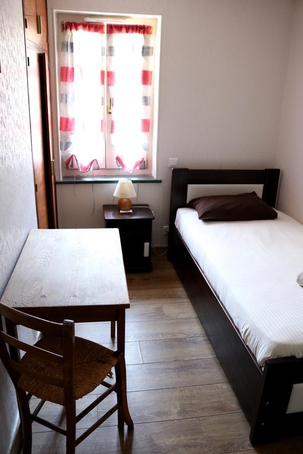Auberge Saint Martin La Brigue Экстерьер фото