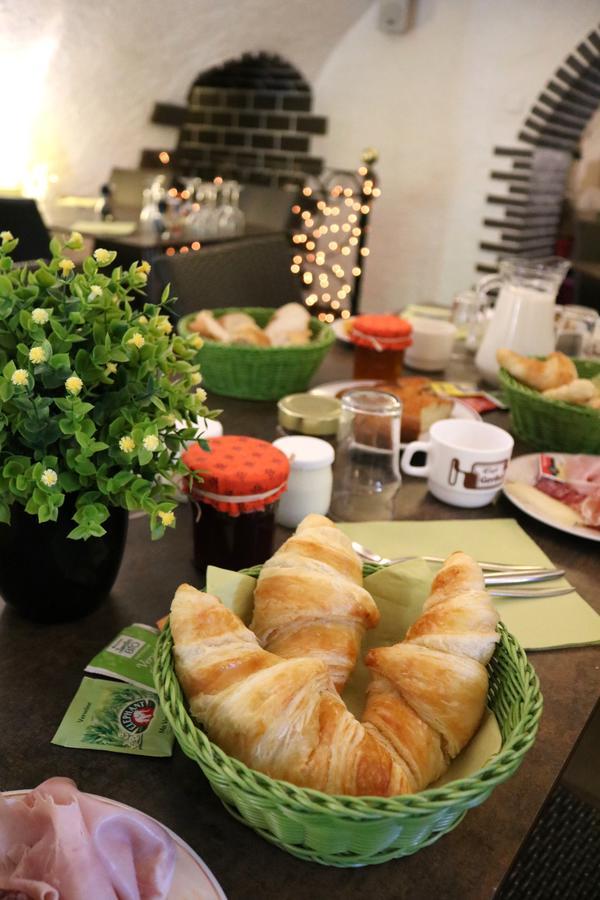 Auberge Saint Martin La Brigue Экстерьер фото
